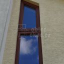 Opravené atypické dřevěné okno (Eurookno) hliníkovým opláštěním